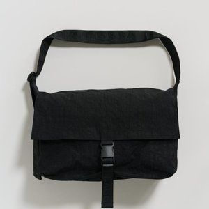 Baggu Sport Messenger Bag
